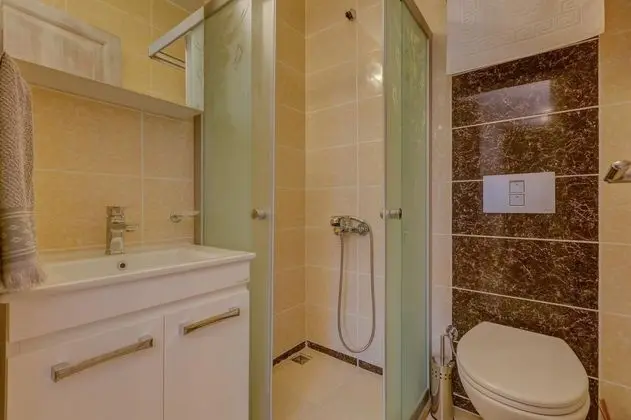 Standart Oda, Şehir Manzaralı