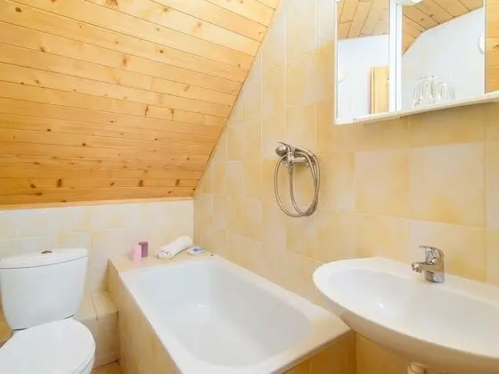 Tek Büyük veya İki Ayrı Yataklı Oda