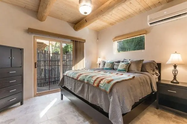 Ev (Bella - Sweet Casita in the Heart of )