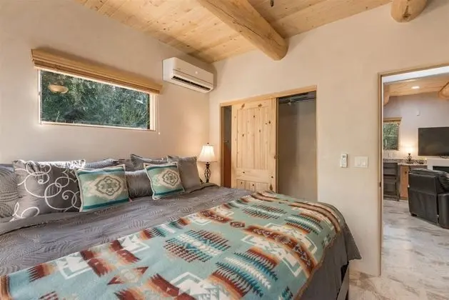 Ev (Bella - Sweet Casita in the Heart of )