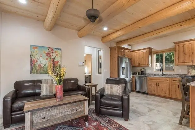 Ev (Bella - Sweet Casita in the Heart of )