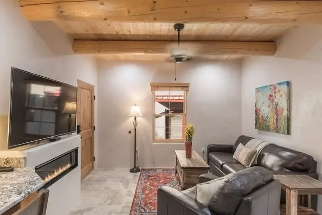 Ev (Bella - Sweet Casita in the Heart of )