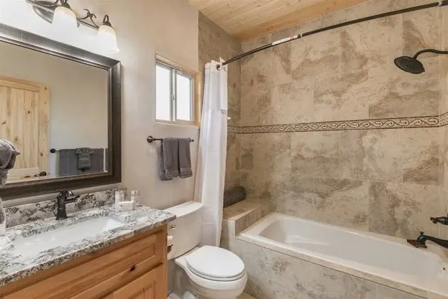 Ev (Bella - Sweet Casita in the Heart of )