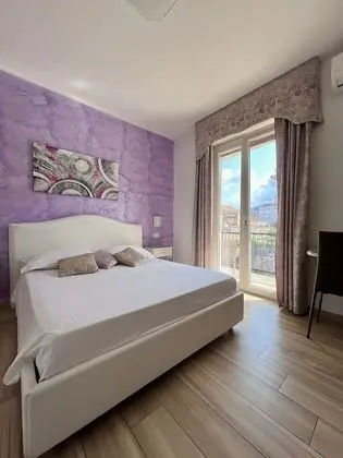 Superior Tek Büyük Yataklı Oda, Teras (Amethyst)