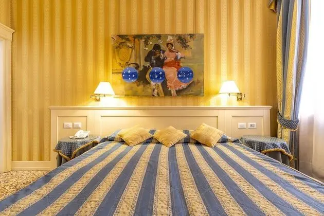 Superior Tek Büyük veya İki Ayrı Yataklı Oda