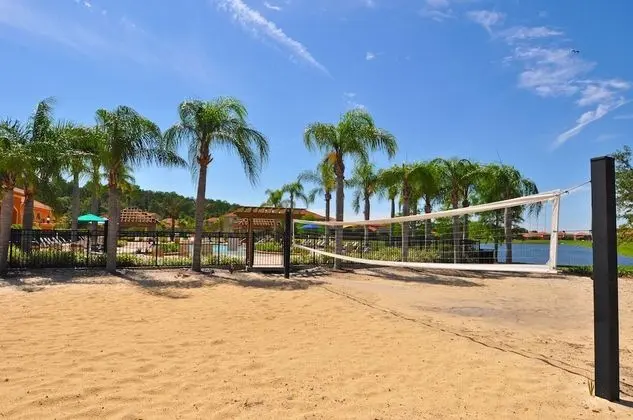 Ev (Bella Vida Resort-4557PCLJGIL)