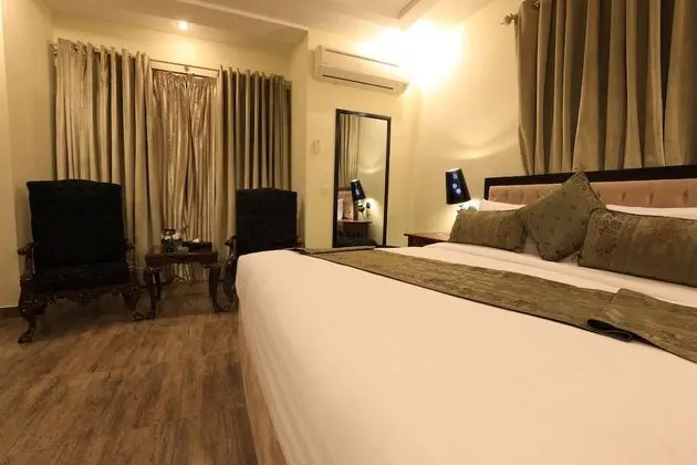 Double Room (Third Floor)