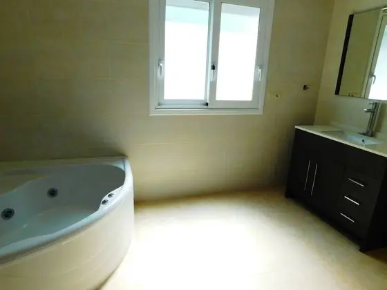 Villa, 5 Yatak Odası, Kişiye Özel Havuzlu