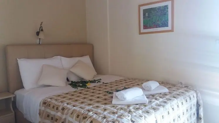 Stüdyo, Deniz Manzaralı