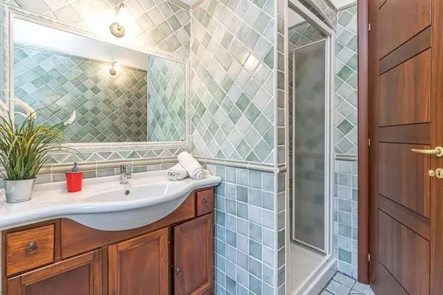 Family Villa, Birden Çok Yatak, 2 Banyolu, Bahçeli (Bella Vista House With Sea View)