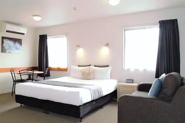 One Bedroom Unit