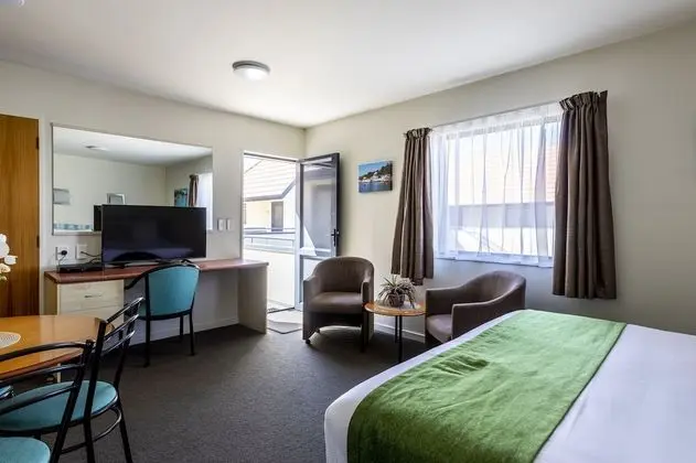 One Bedroom Unit