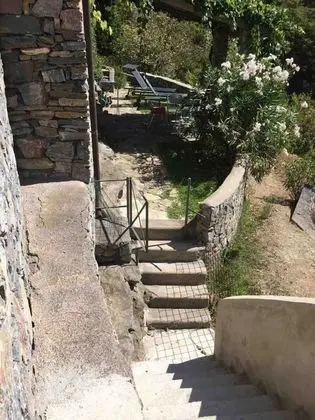 Ev, 1 Büyük (Queen) Boy Yatak ve Çekyat