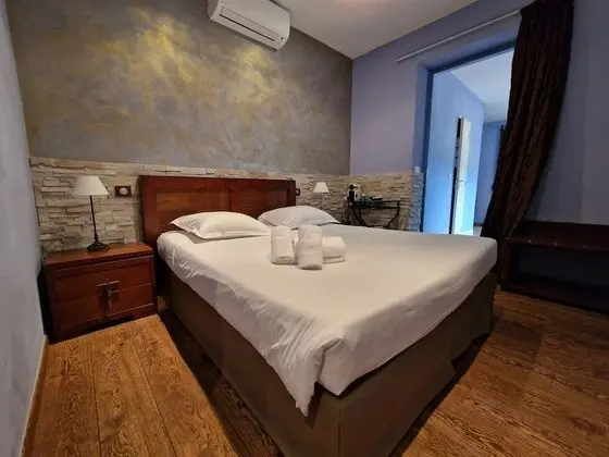 Premium Oda, 1 Büyük (Queen) Boy Yatak, Teras, Dağ Manzaralı