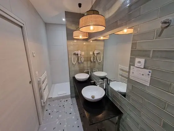 Premium Oda, 1 Büyük (Queen) Boy Yatak, Teras, Dağ Manzaralı