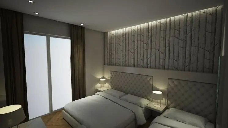 Üç Kişilik Oda, Balkon
