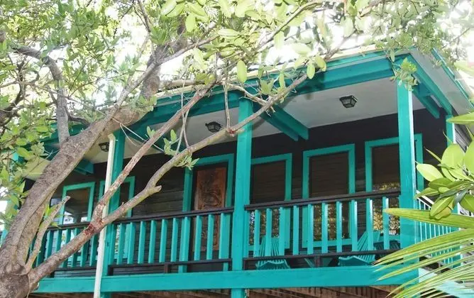 BARRACUDA HOUSE Cabin, 1 Bedroom, Resort View