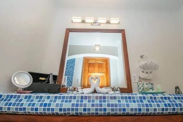 Sea Turtle, 1 Bedroom, Sea View, Poolside