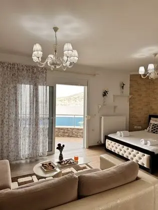 Family Room with Sea View
