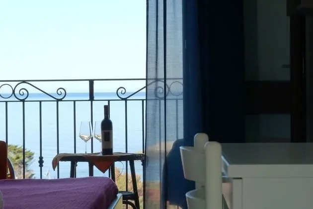 Tek Büyük Yataklı Oda, Balkon, Deniz Manzaralı