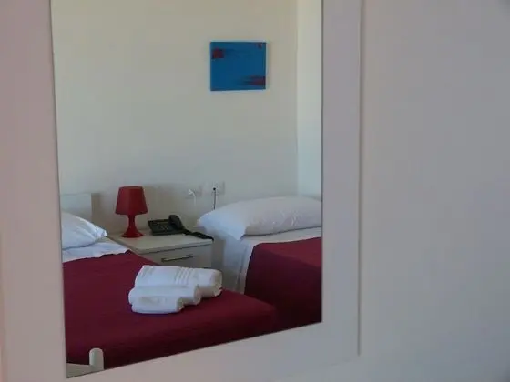 Üç Kişilik Oda, Balkon, Deniz Manzaralı