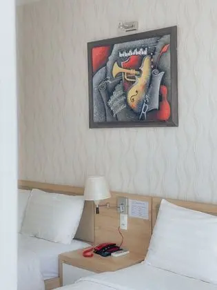 Superior Tek Büyük Yataklı Oda, 2 Çift Kişilik Yatak, Balkon