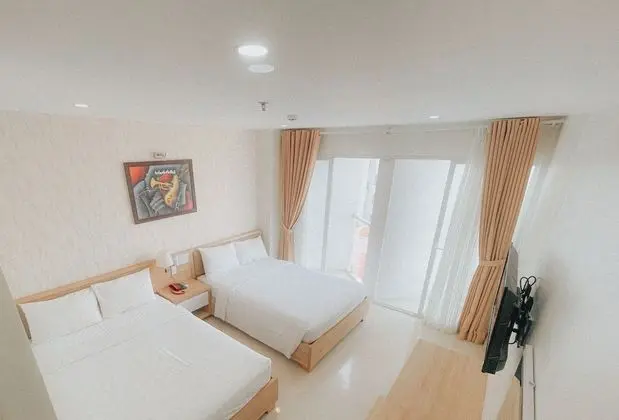 Superior Tek Büyük Yataklı Oda, 2 Çift Kişilik Yatak, Balkon