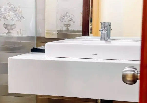 Superior Tek Büyük Yataklı Oda, 2 Çift Kişilik Yatak, Balkon