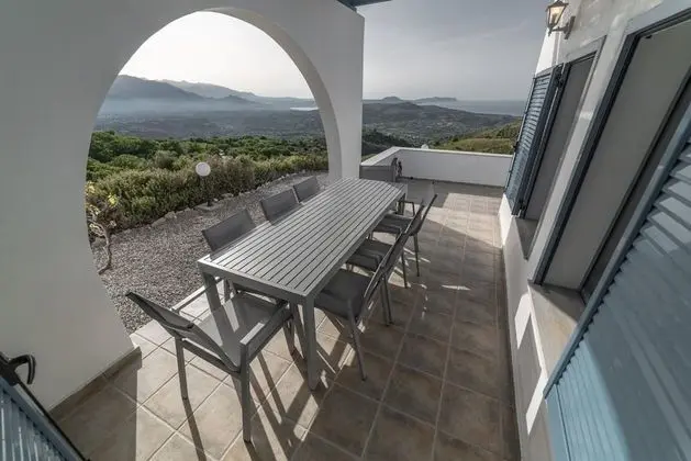 Villa, Sigara İçilebilir