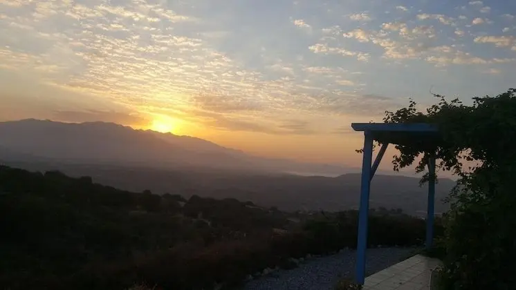 Villa, Sigara İçilebilir