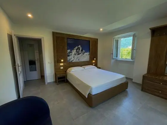 Standard Tek Büyük Yataklı Oda, Bahçe Manzaralı (Botticelli)