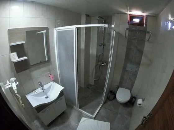 Standard Üç Kişilik Oda