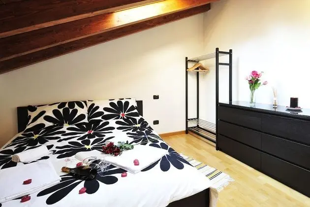 Family Apart Daire, 2 Çift Kişilik Yatak, Dağ Yamacı (Bellano Perla Apt. 7)