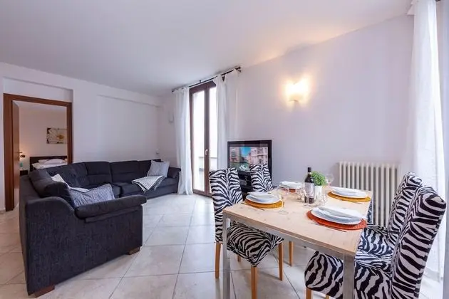 Family Apart Daire, Birden Çok Yatak, Bahçeli (Bellano Terrazzo)