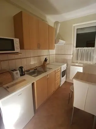 Superior Apart Daire, Bahçe Manzaralı