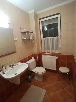 Superior Apart Daire, Bahçe Manzaralı