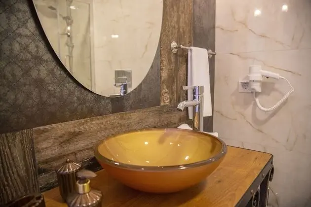 Luxury Dört Kişilik Oda, Şehir Manzaralı