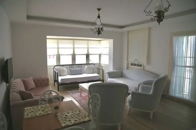 Luxury Tek Büyük Yataklı Oda