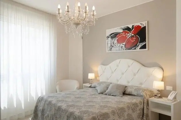 Tek Büyük Yataklı Oda, Bahçe Manzaralı (Glamour)