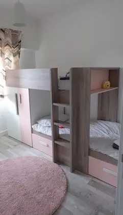 Apart Daire, 2 Yatak Odası, Balkon