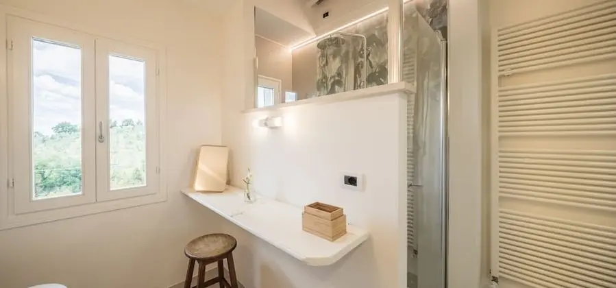 Design Üç Kişilik Oda, 1 Çift Kişilik Yatak ve Çekyat, Mutfak, Şehir Manzaralı