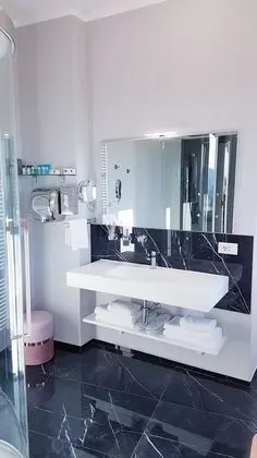 Deluxe Stüdyo Süit