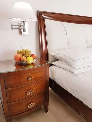 Deluxe Tek Büyük Yataklı Oda, Balkon, Dağ Manzaralı