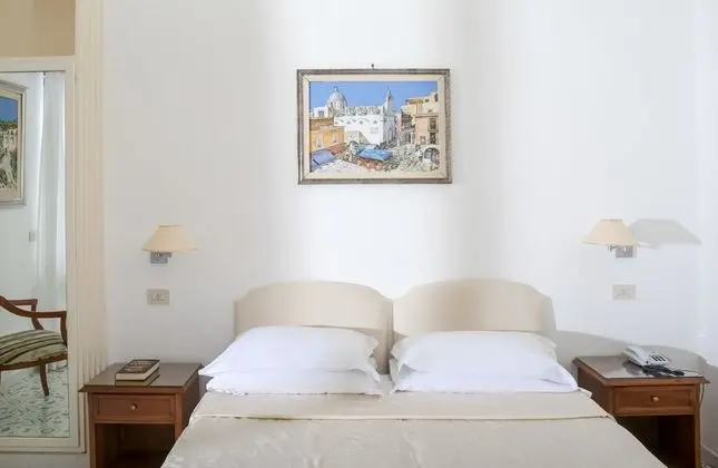 Tek Büyük Yataklı Oda, 1 Çift Kişilik veya 2 Tek Kişilik Yatak, Bahçe Manzaralı