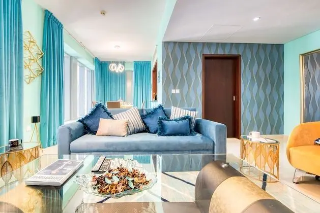 Exquisite 2 Bedroom Apartment (Fountain View)