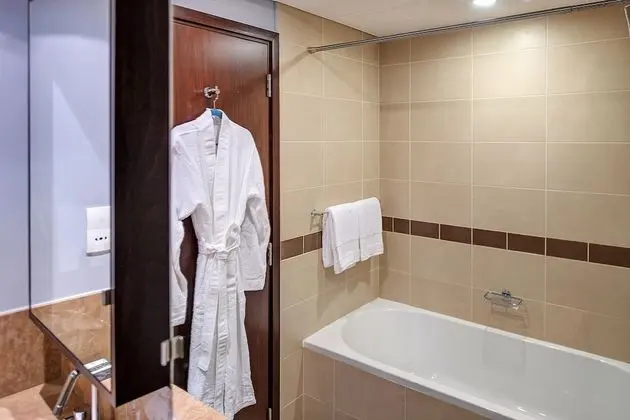 Stylish 2 Bedroom Apartment ( Fountain View)