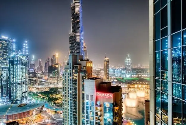 Vibrant 1 Bedroom Apartment (Burj & Fountain Views)