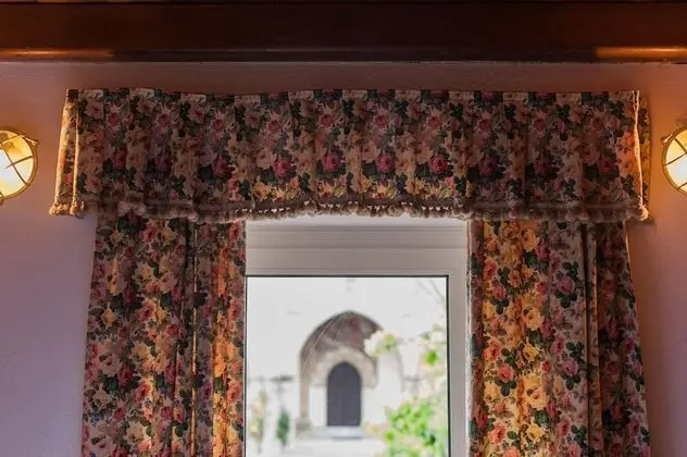 Tek Büyük Yataklı Oda, 1 Büyük (Queen) Boy Yatak, Şehir Manzaralı