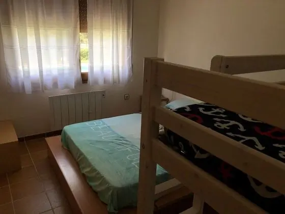 Family Ev, 4 Yatak Odası, Kişiye Özel Havuzlu, Park Manzaralı