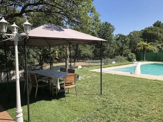 Family Ev, 4 Yatak Odası, Kişiye Özel Havuzlu, Park Manzaralı